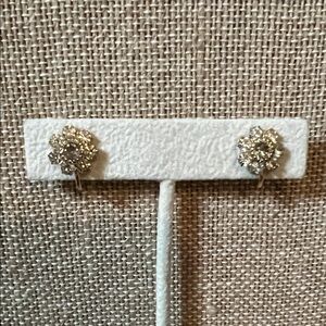 Elegant Gold Flower Stud Earrings